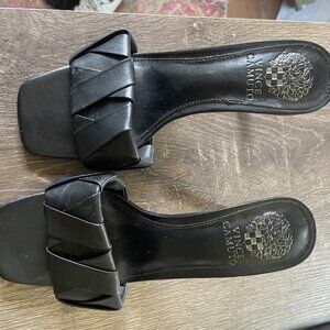 VINCE CAMUTO black slide sandal kitten heels sexy 90s  SIZE 7